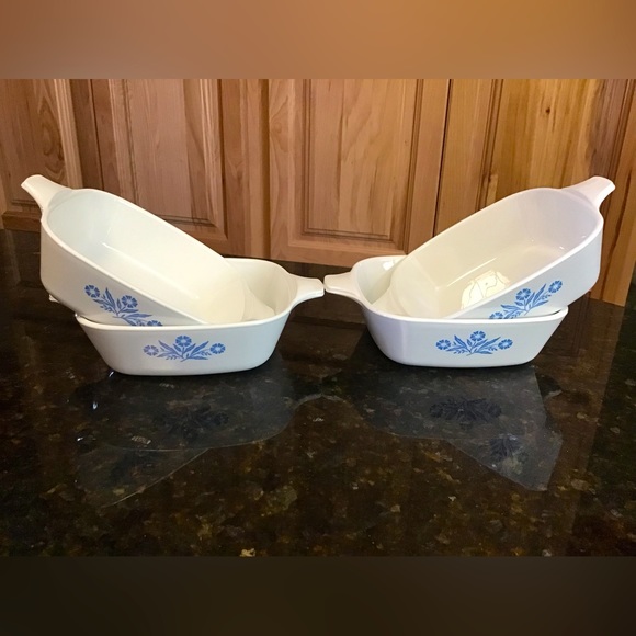4 Vintage Corning Ware Blue Cornflower Casserole Dish 1 3/4 Cup P-41-B NO LIDS - Picture 1 of 5